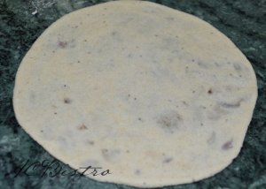 sattu stuffed parantha / flat bread